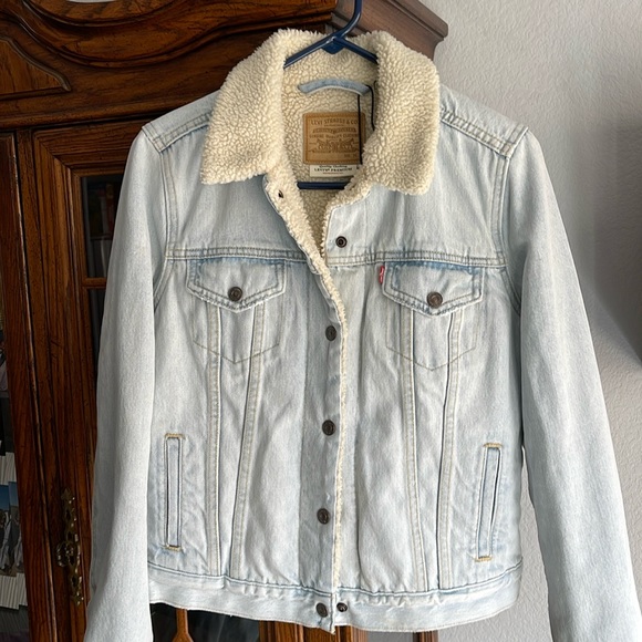 Women’s Levi’s Sherpa Original Trucker Jacket Sz M - Picture 5 of 12